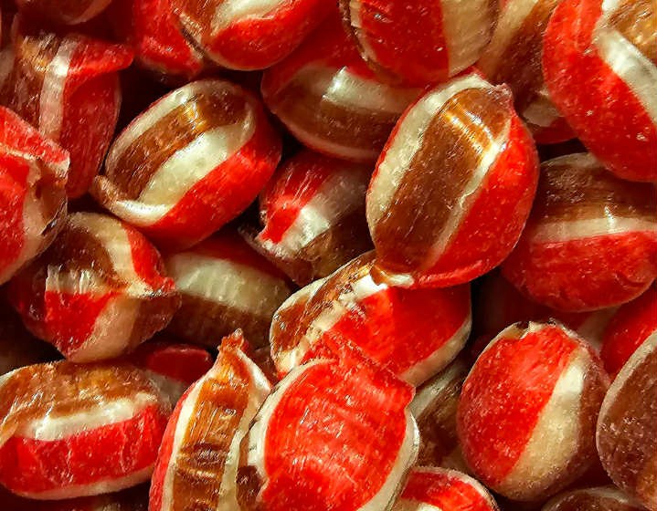 Luxury Candy Cola Fizz Bombs 300g