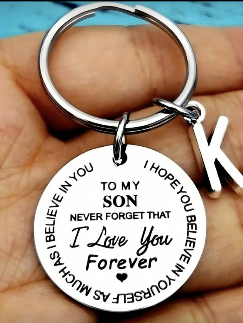 1 pc Stainless Steel Laser Engraved Keychain With Letter A-Z For Daughter/Son Initial Pendant Backpack For School Car Accessories Cute Goth