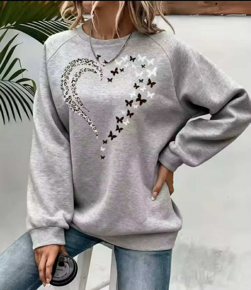 Large-Sized Sweatshirt With A Heart Print