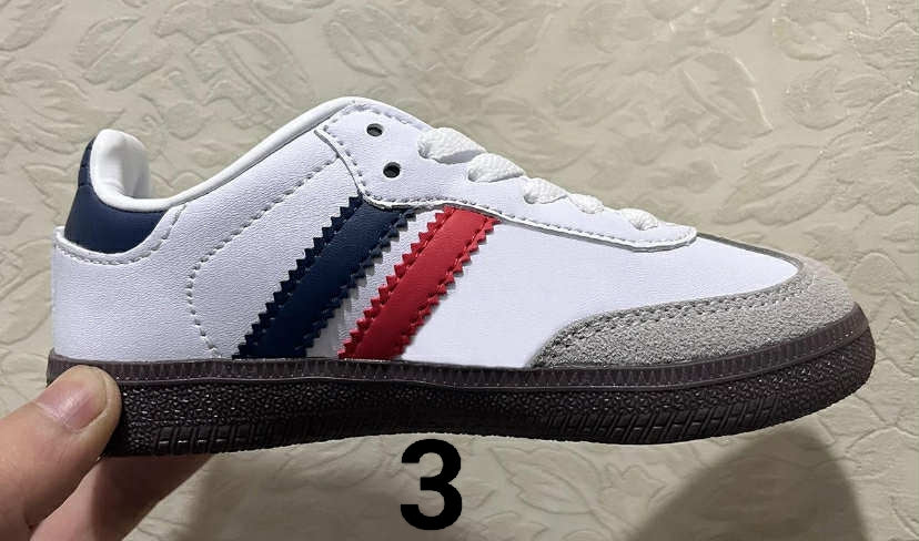 Kids trainers