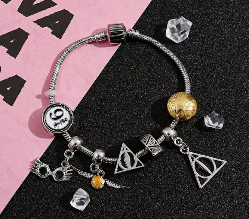 Harry Potter Bracelet, Alloy Pendant, Suitable for Both Men And Women