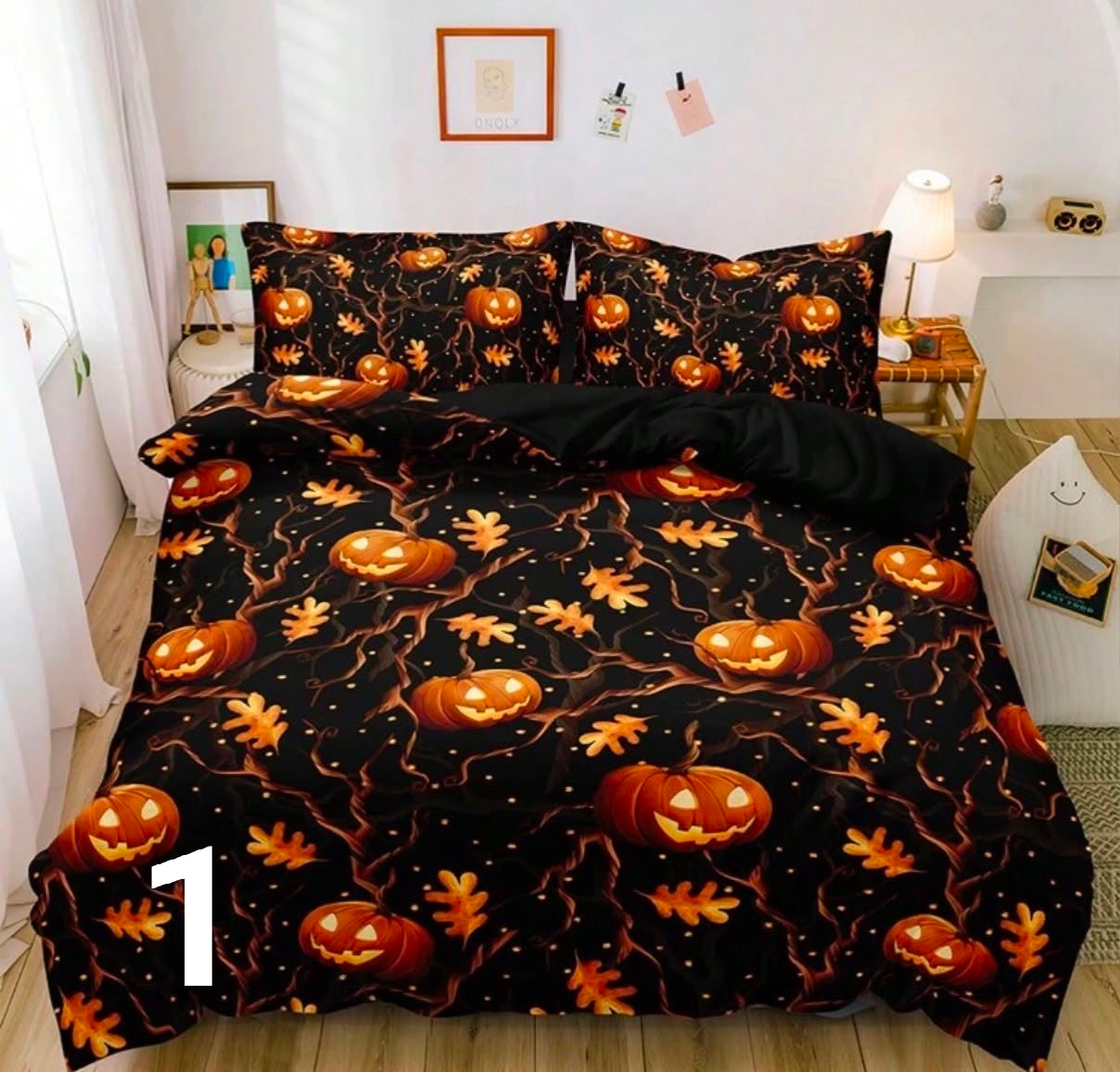 Halloween bedding