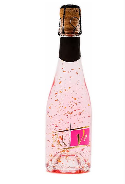Gold Spirits Sparkling Pink Vodka with Edible Gold Flakes – Blood Orange Flavour Luxury Vodka Gift for Her – Personalised Alcohol Present for Women – 14.5% ABV – Made in Germany – 200ml