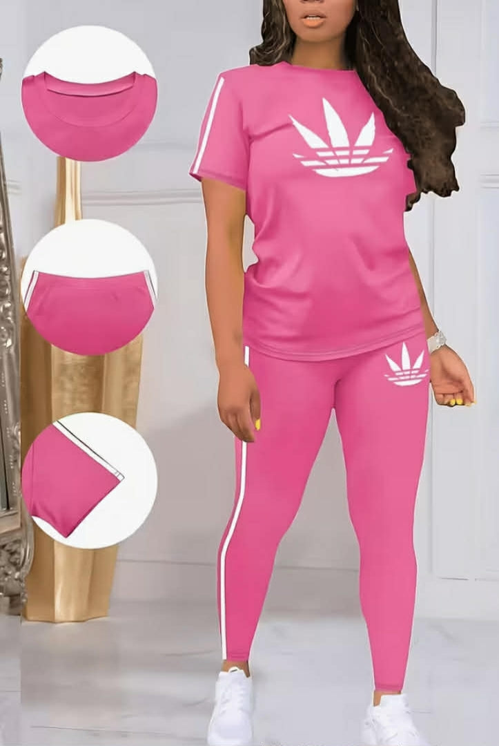 Plus Size Women's Casual 2 pcs Set - with Stripes, Short Sleeve Top & Pants, Geometric Pattern, Regular Fit, Spring/Summer