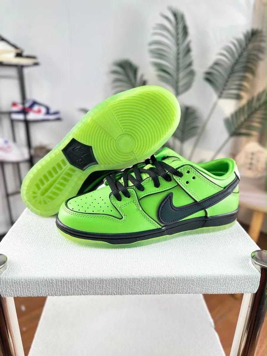 Mens and ladies trainers
