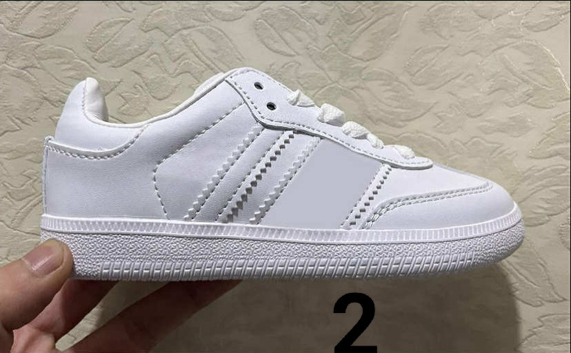 Kids trainers
