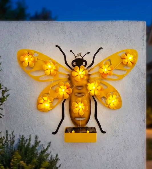 Solar Wall Art, Bee Solar Lights Outdoor Garden, Waterproof Metal So-lar Wall Art Outdoor Garden with LED Flower Lights,