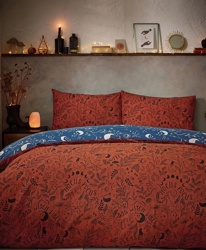Witchy Vibes Reversible Duvet Cover Set - Rust