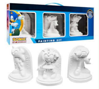The Hedgehog DIY Figurine Set Paint Your Own Knuckles Amy Plaster Figure Colouring Craft Kit for Kids Boys Girls Activity Set - Paint and Brushes Included