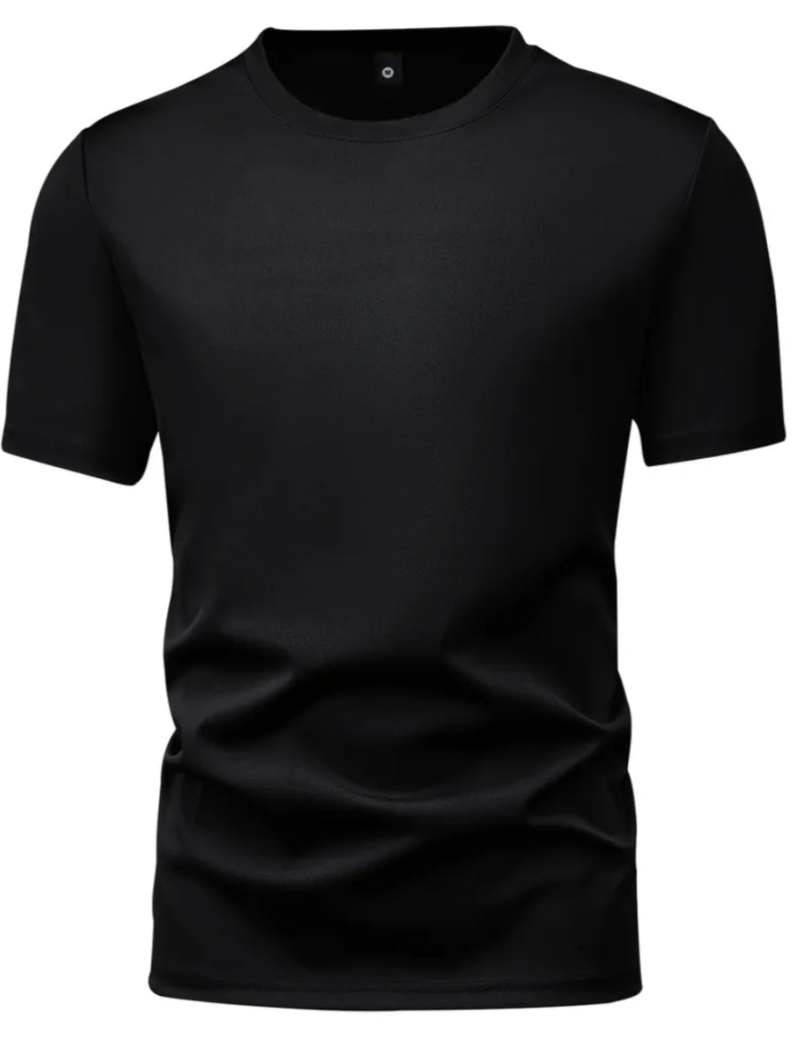 A Set of Three Men'S Short-Sleeve T-Shirts in Solid Colors, Featuring a Round Neck And a Regular Fit.