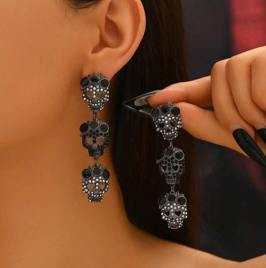 1 Pair Gothic Skeleton Head Earrings, Classic Dark Style Creative Skull Pendant Earrings,