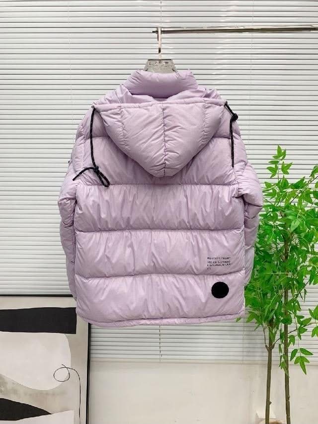 Moncler    