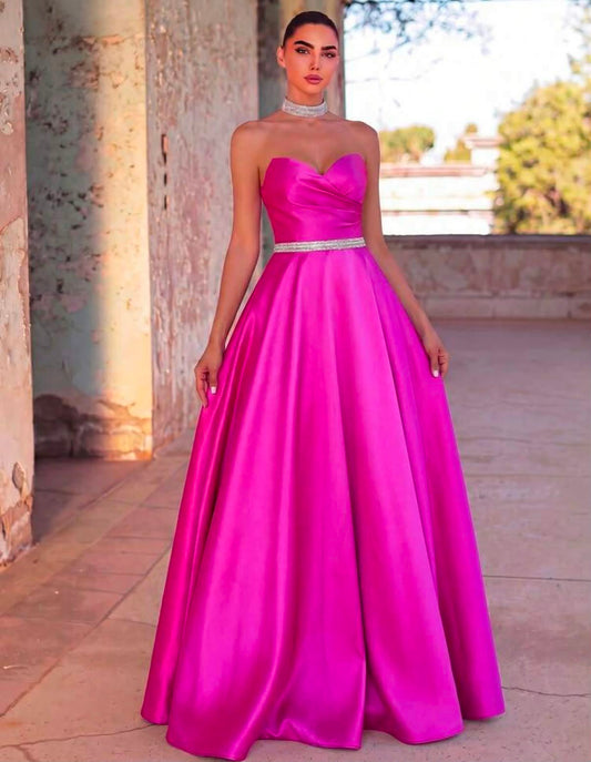 Strapless Crystal-Embellished Evening Gown, Sweetheart Neckline, Cascading Skirt, Perfect For Red Carpet Events, Black-Tie Galas, Wedding Receptions