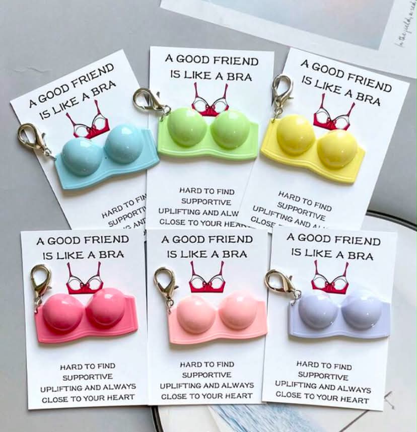 Novelty Bra Keychain With "A Good Friend Is Like A Bra" Pocket Hug Card, Resin Bra Keychain, (random sent out)