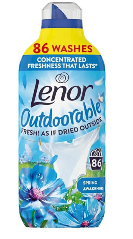 Lenor Outdoorable Fabric Conditioner 86 Washes, 1.204l, Spring Awakening, Ultra Concentrated Freshness
