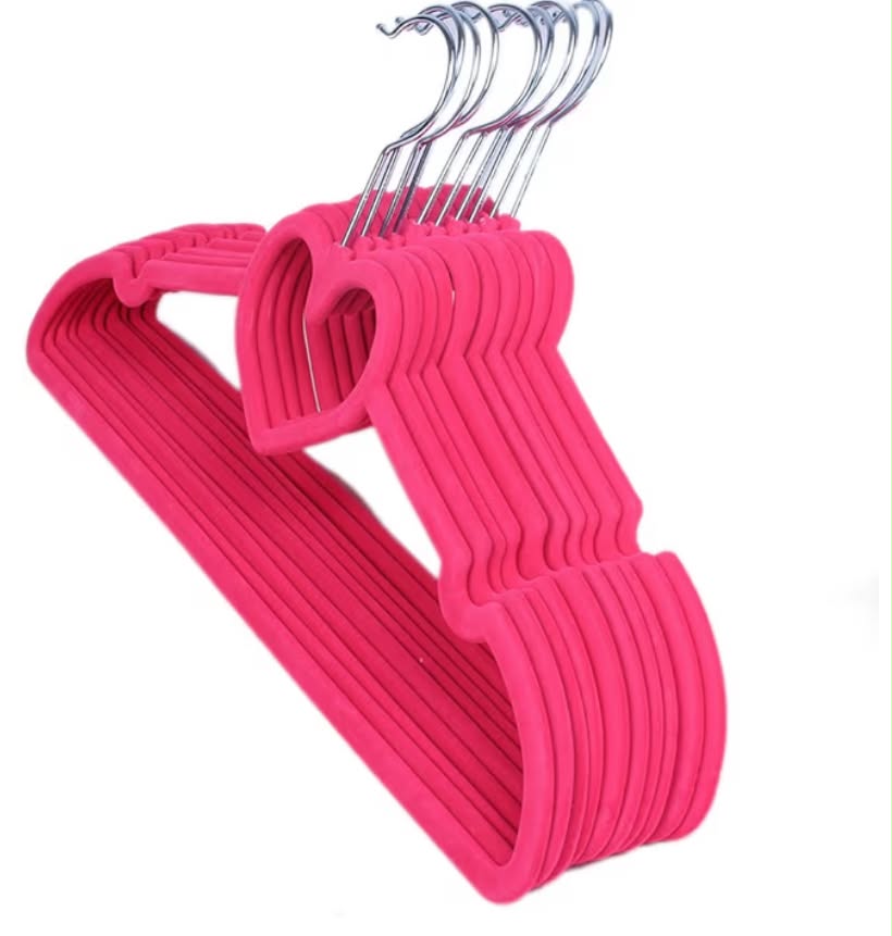 10pcs Sturdy Slim Lightweight Non-Slip Heart-Shaped Velvet Clothes Hanger, Space Saving, For Shirts, Pants, Blouses, Scarves, Coats