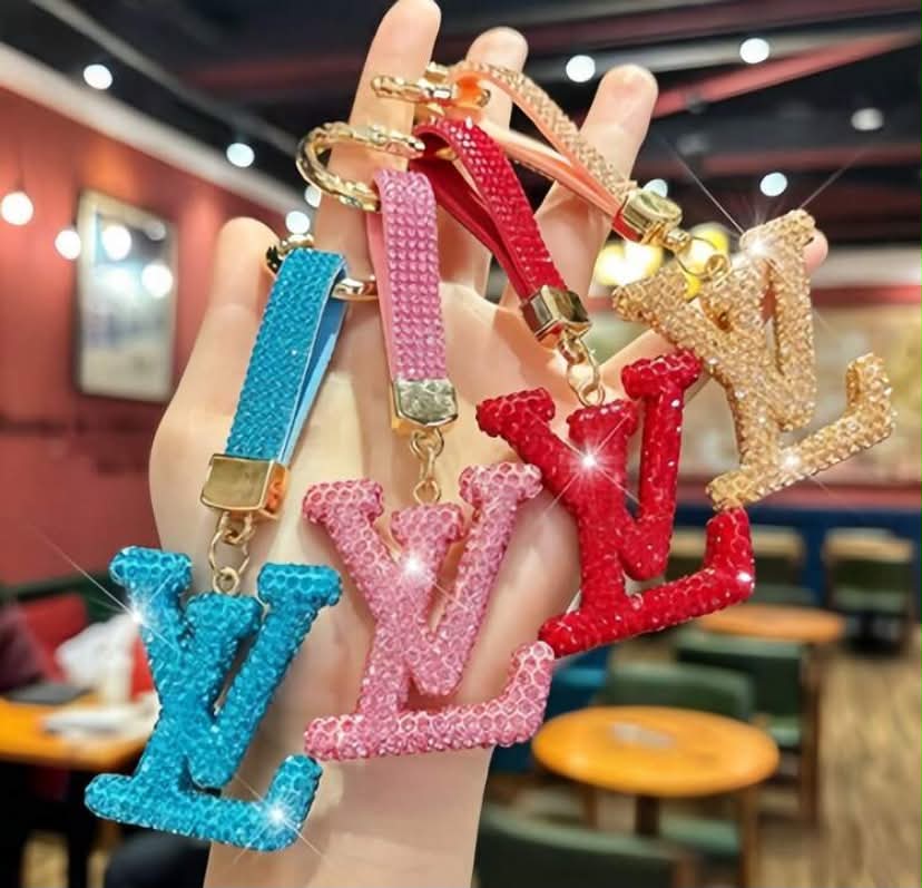 1pc/Set: Fashion Luxury Keychain,