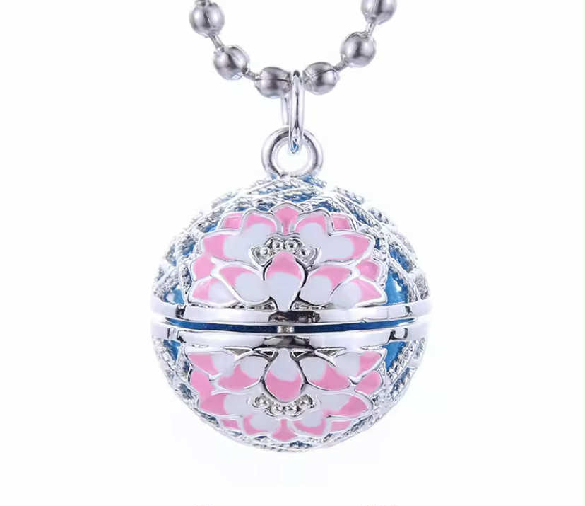 Luxury Golden Aromatherapy Necklaces wonderful oil painting open locket