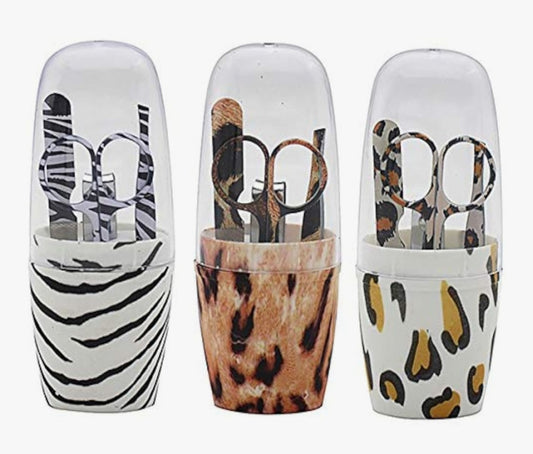 Animal Print Manicure Set, 4 Piece Grooming Kit in Fashion Print Gift Carry Box random sent