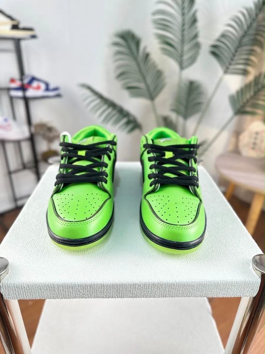 Mens and ladies trainers