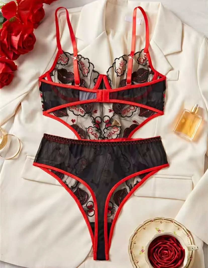 Cute Red Lips Embroidery Lace Bodysuits
