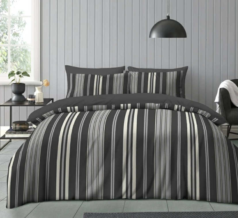 Striped bedding set