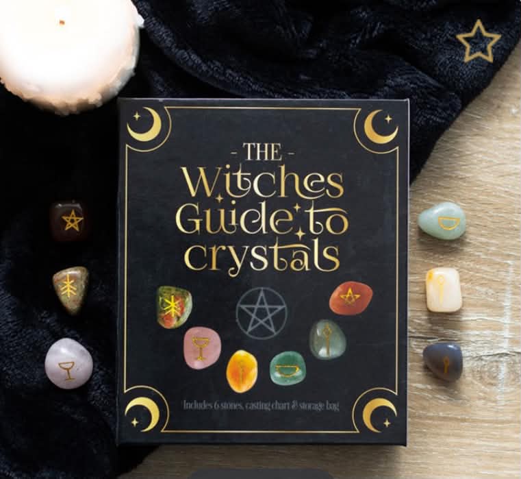 THE WITCHES GUIDE TO CRYSTALS GIFT SET