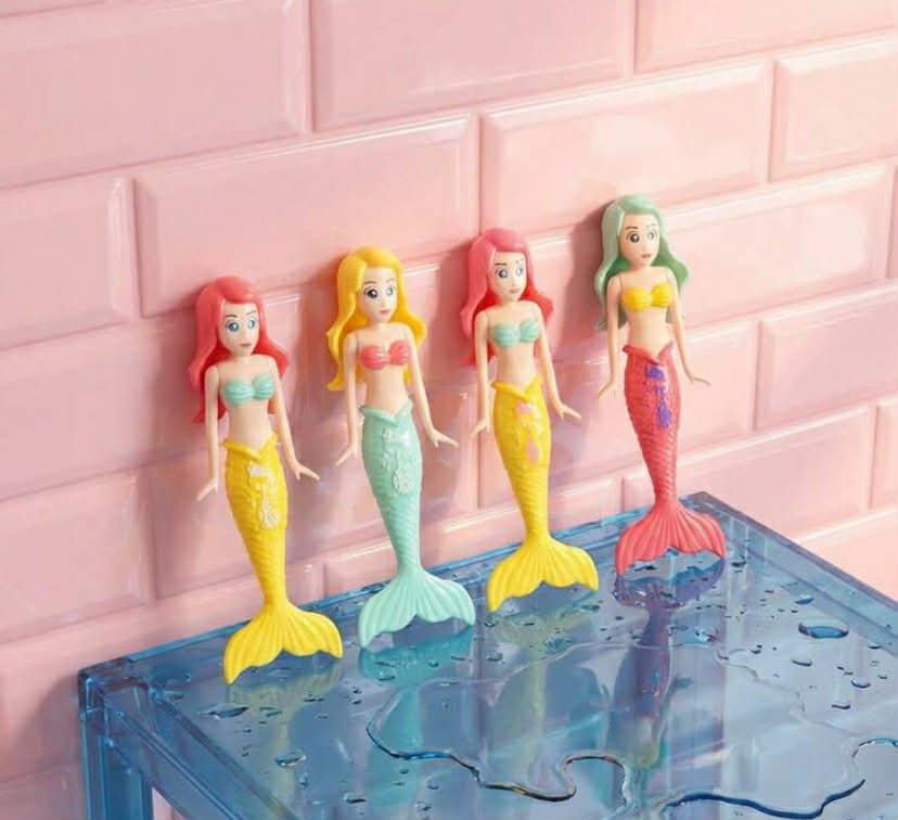 4 PCS Random Color Dive Mermaids Toys.