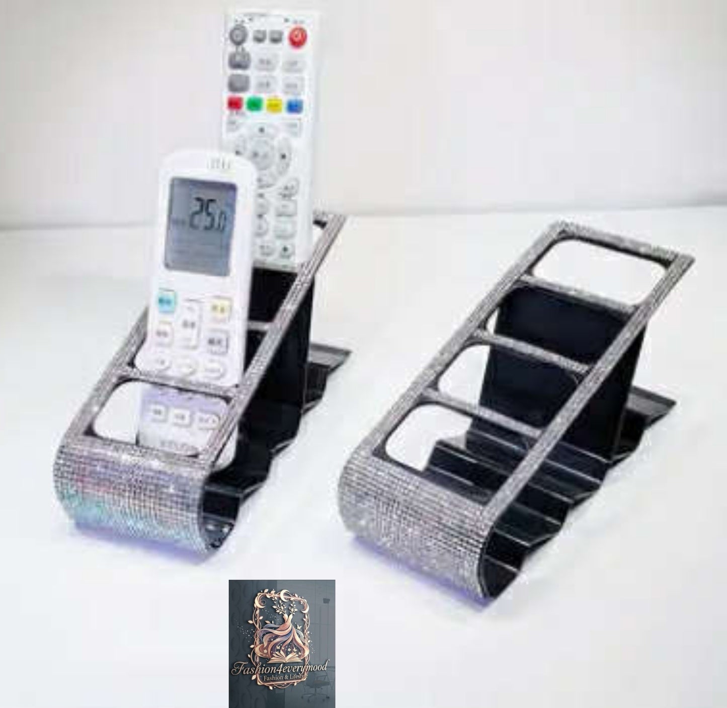 4 -slot control holder