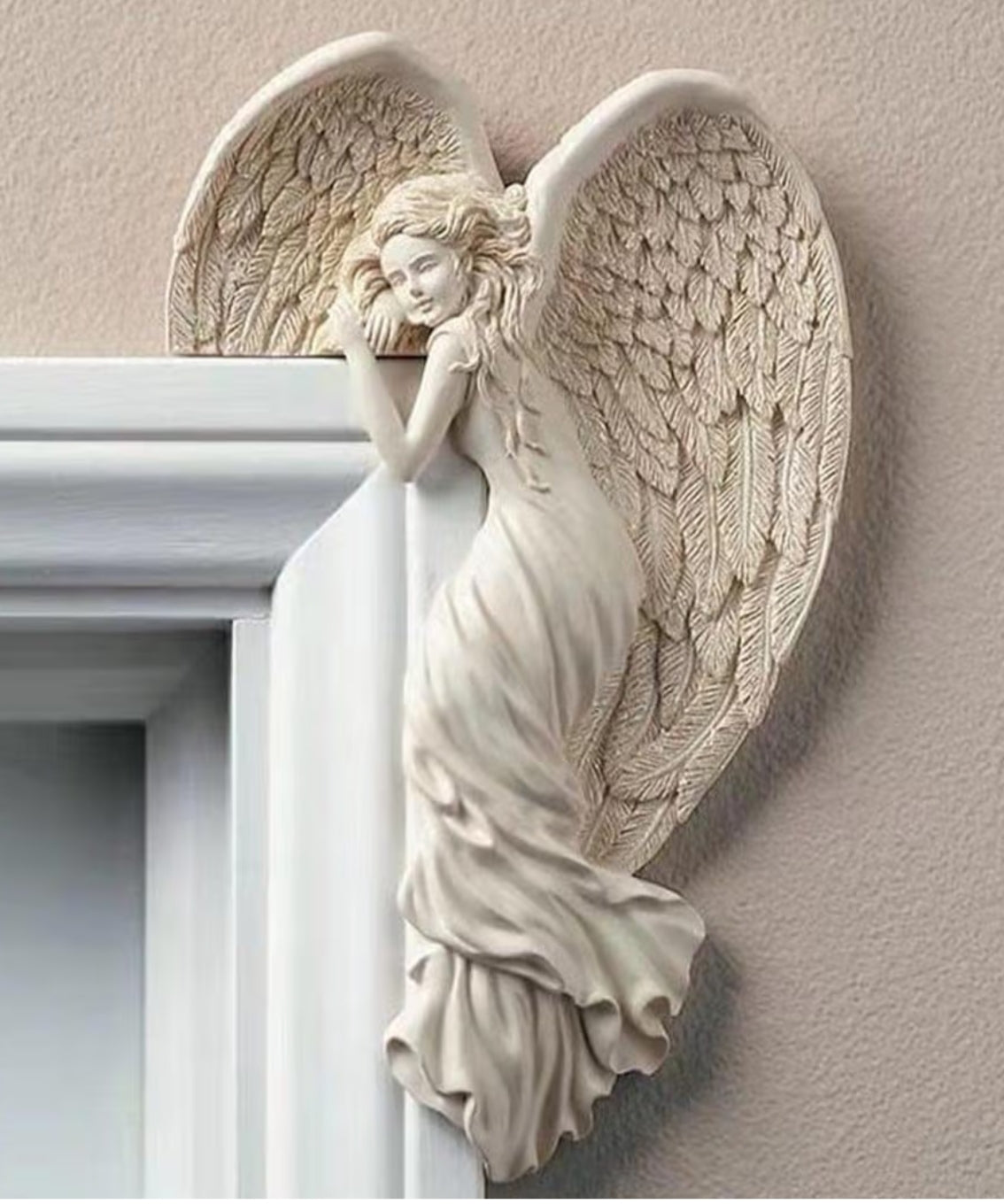 Angel Wings Door Frame Decoration Made of Resin, Small