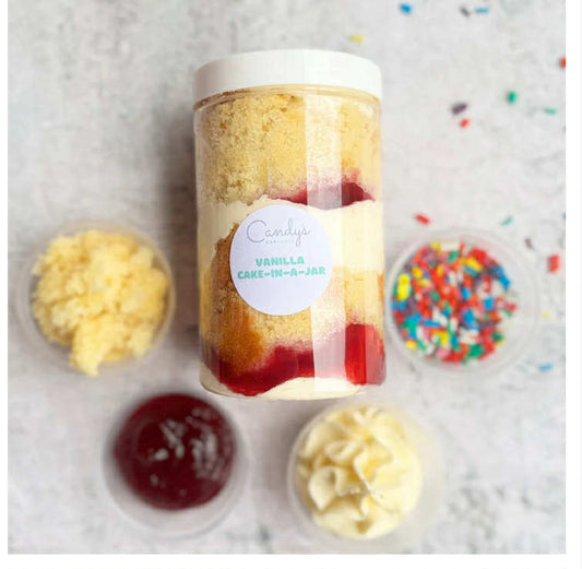 Cake-in-a-Jar Classics (Box of 1)

Our freshly baked sponge is generously layered with smooth whipped buttercream and topped with a buttercream swirl and sprinkles.