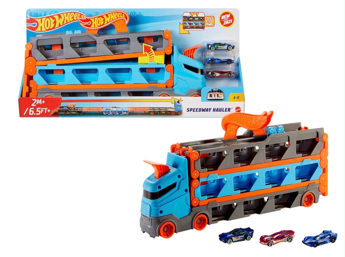 Hot Wheels Speedway Hauler & 3 1:64 Scale Toy Cars